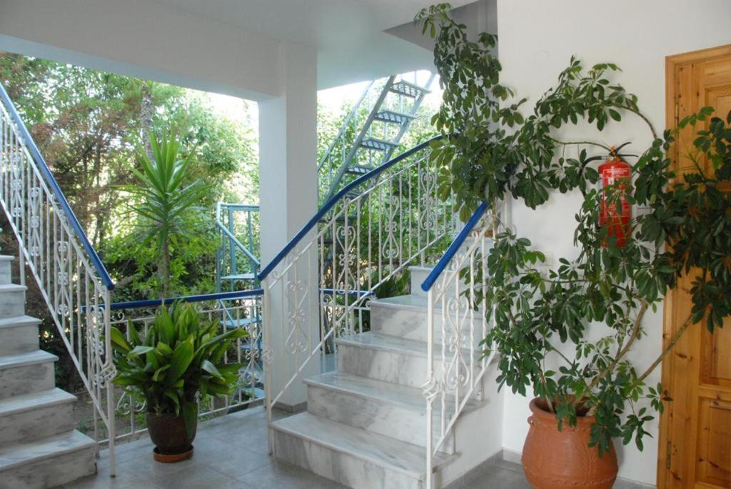 Leventis Apartments Rovies Ngoại thất bức ảnh