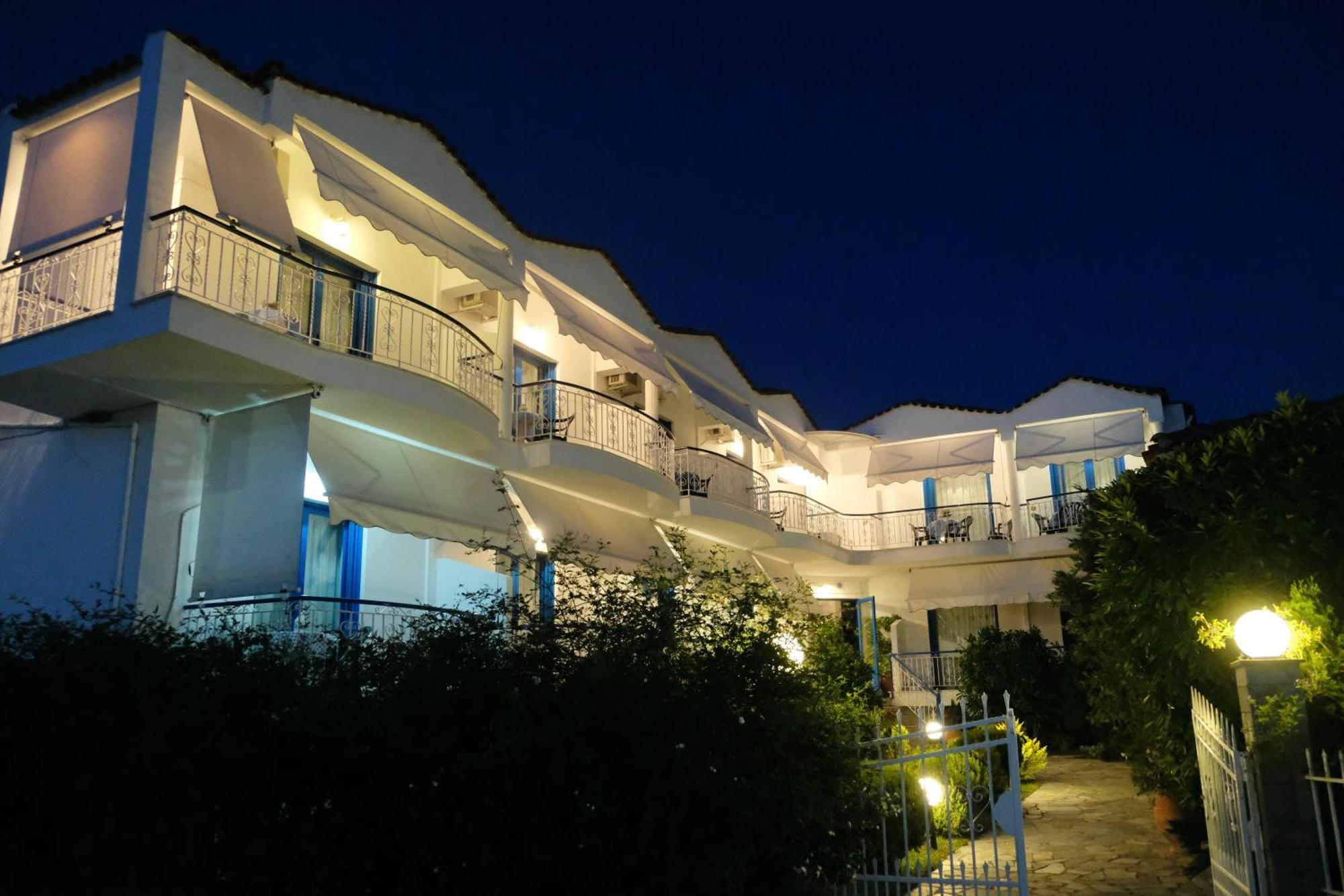 Leventis Apartments Rovies Ngoại thất bức ảnh