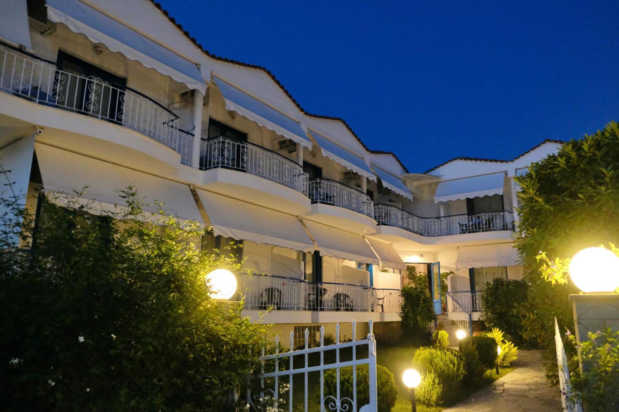 Leventis Apartments Rovies Ngoại thất bức ảnh